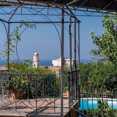 Villa Lucia